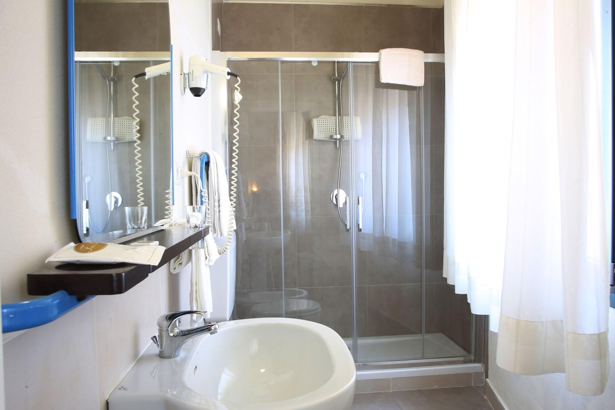 Hotel Nuovo Savi Montecatini-Terme Esterno foto