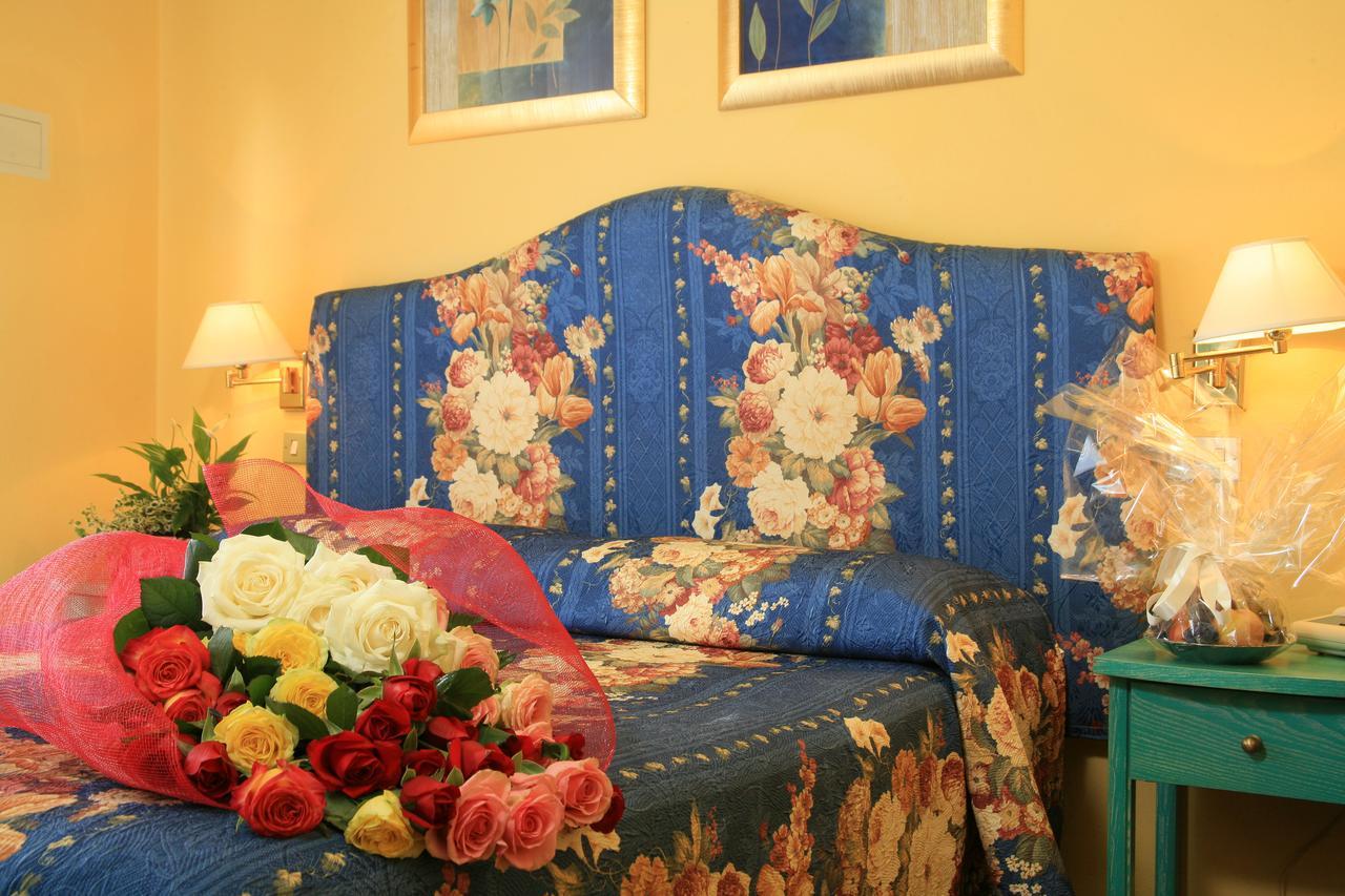 Hotel Nuovo Savi Montecatini-Terme Esterno foto
