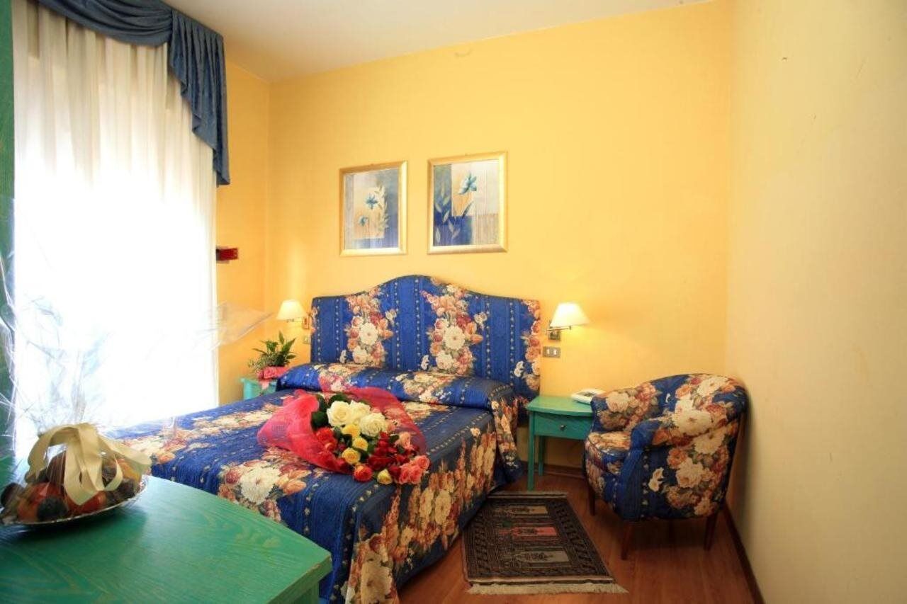 Hotel Nuovo Savi Montecatini-Terme Esterno foto